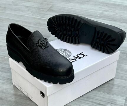 Logo embellished leather shoe coffee black