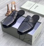 Richwanaz men’s crocs embossed leather mules black