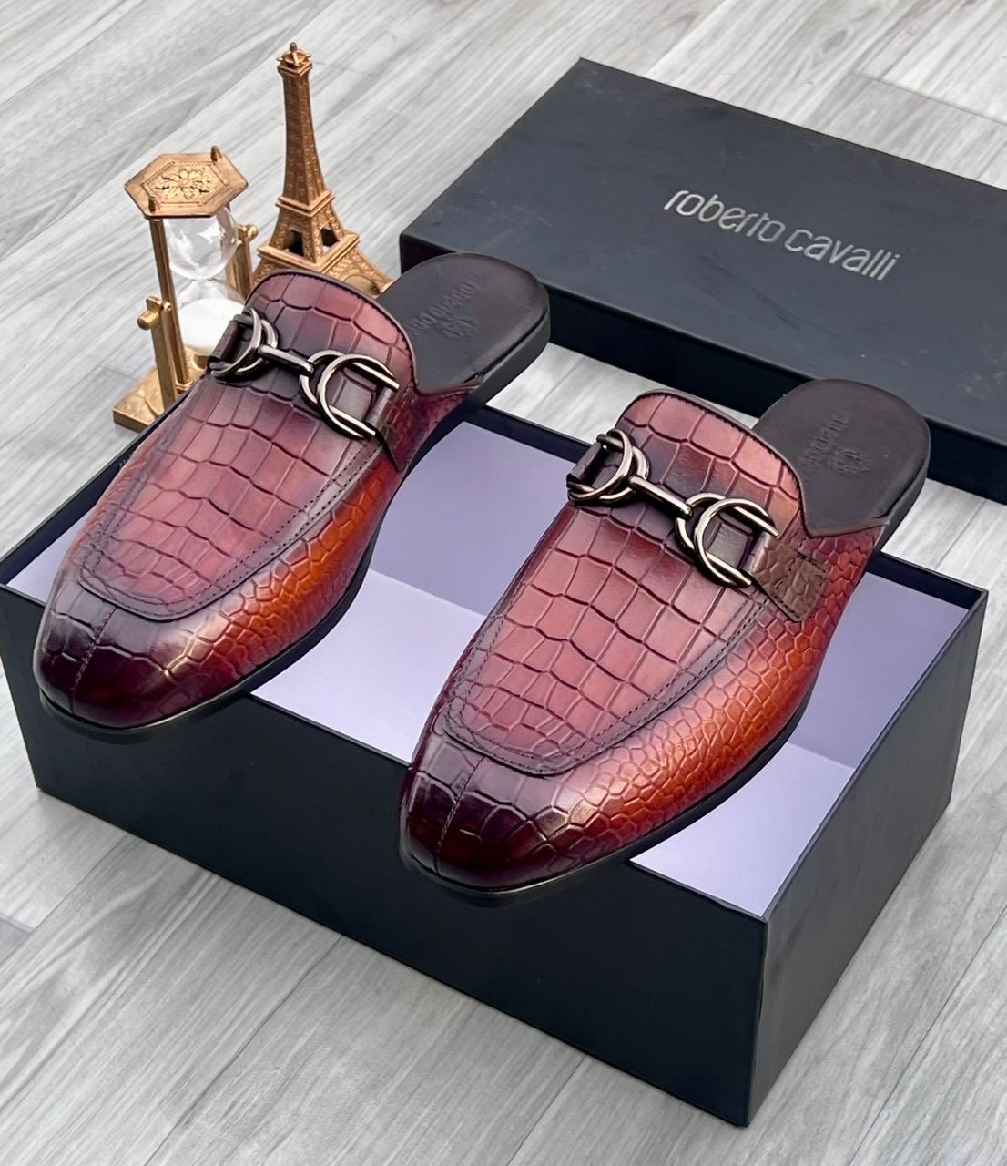 26c1cf20-1a40-4f7b-8d35-f1a67aa386f0